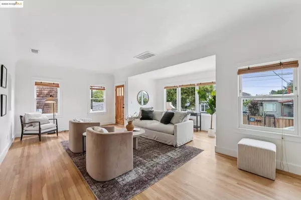 Oakland, CA 94609,676 45Th St