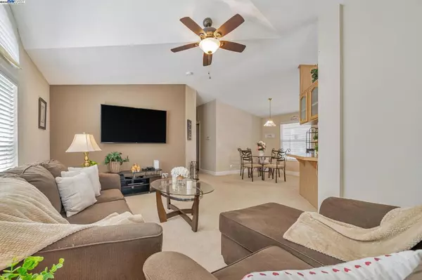 Pleasanton, CA 94566,3263 Vineyard