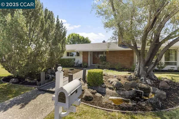 Alamo, CA 94507,2302 Royal Oaks Dr
