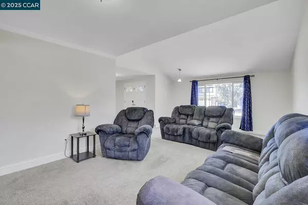 Antioch, CA 94509,2005 Cerro Ct