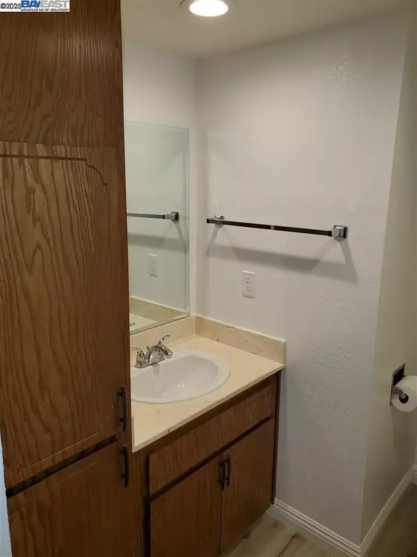 Hayward, CA 94541,441 Puerto Pl