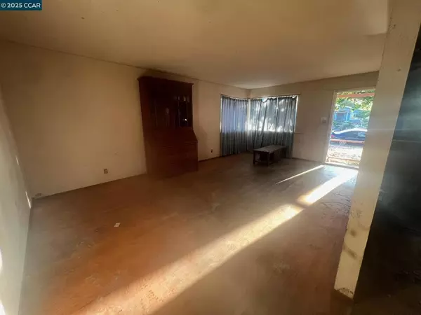 Bay Point, CA 94565,211 Riverside Pl