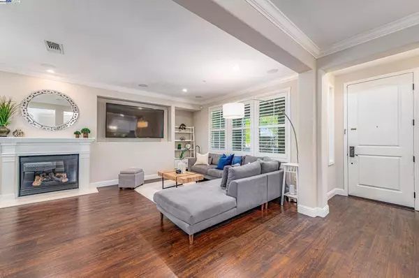 Dublin, CA 94568,3607 Central Pkwy