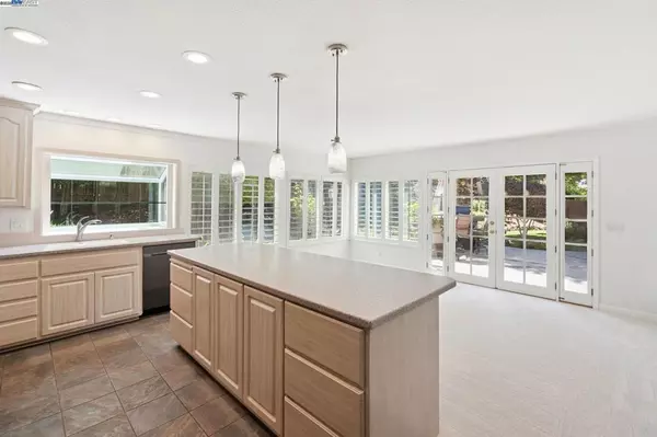 San Ramon, CA 94583,3366 Ensenada Dr
