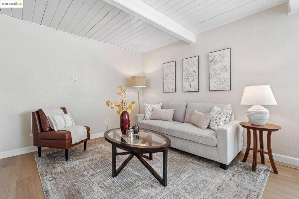 San Pablo, CA 94806,1 Denise Dr