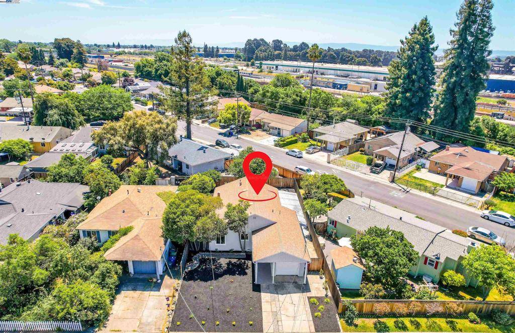 76 Schuylkill Ave, Hayward, CA 94544