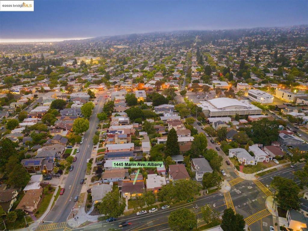 Albany, CA 94706,1445 Marin Ave