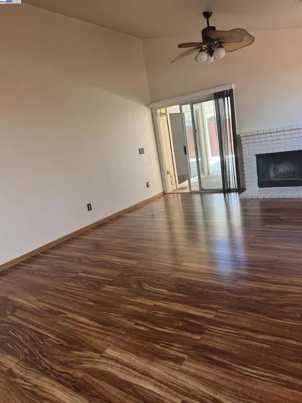 Salida, CA 95368-9021,5325 Avante Lane