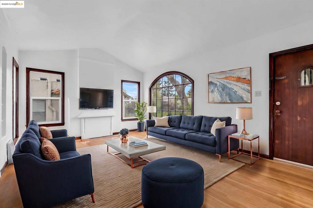 Berkeley, CA 94709,2340 Virginia St