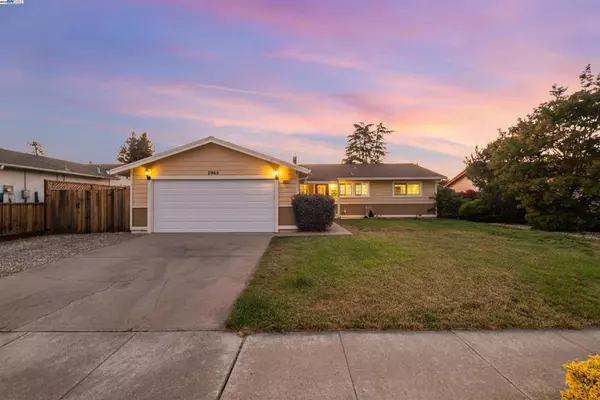 Newark, CA 94560,5965 Moores Ave