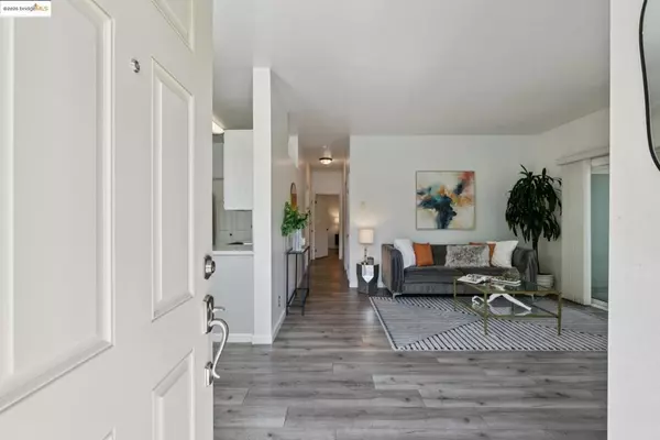 Richmond, CA 94804,63 Lakeshore Ct