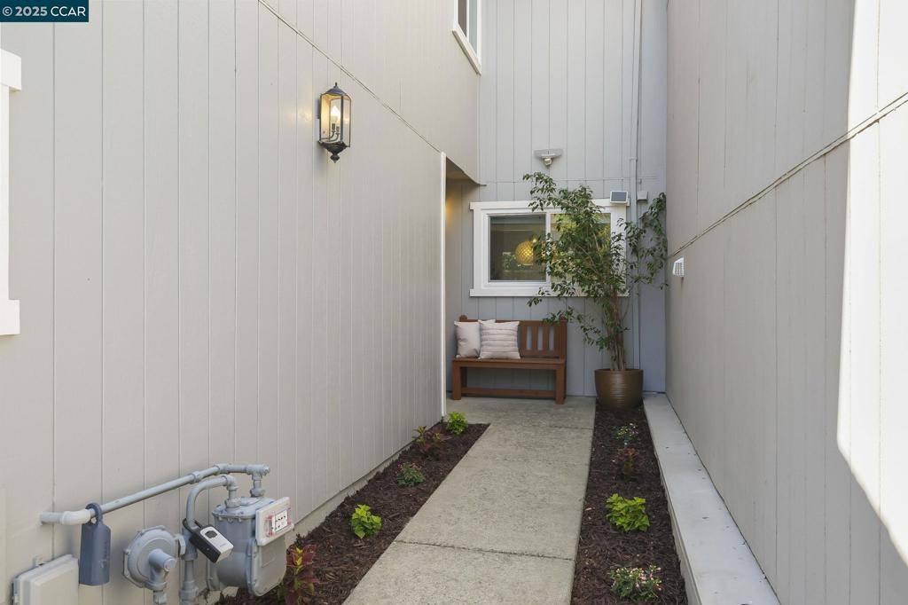 Martinez, CA 94553-4348,2510 Tea Tree Ct