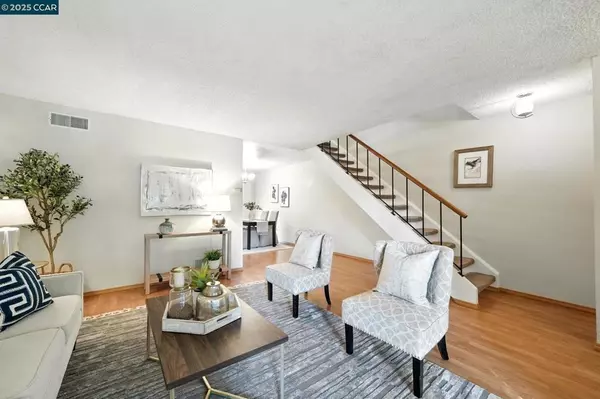 Walnut Creek, CA 94598,1861 Olmo Way