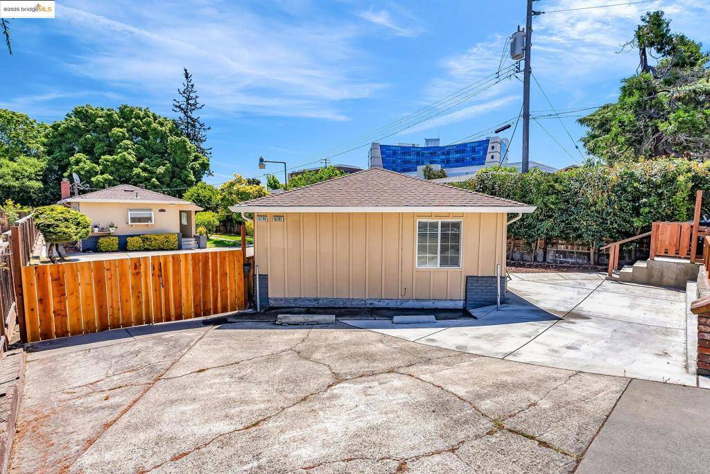 Castro Valley, CA 94546,19790 Stanton Ave