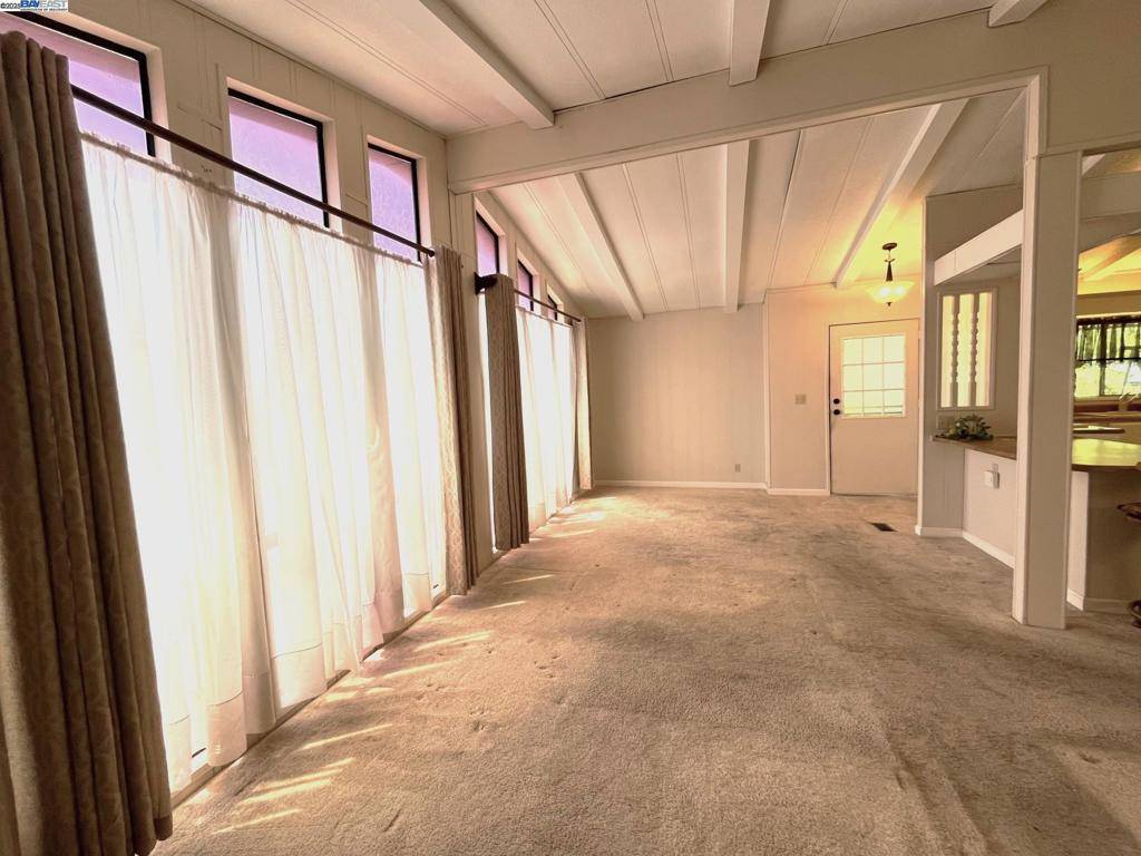 Hayward, CA 94545,27936 Pueblo Calle
