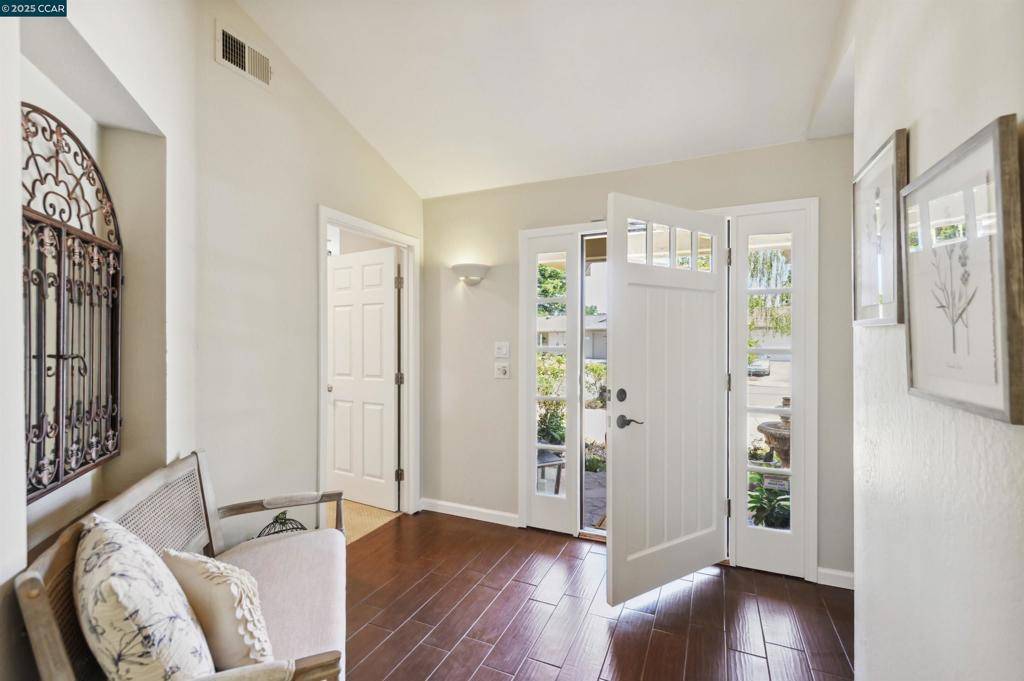 San Ramon, CA 94583,2837 Aptos Way