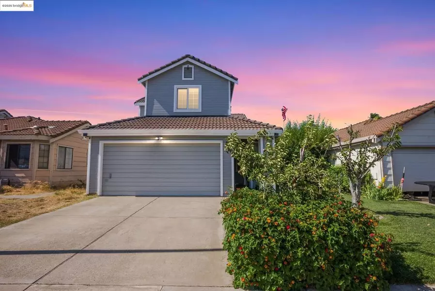 1844 Hamburg St, Oakley, CA 94561