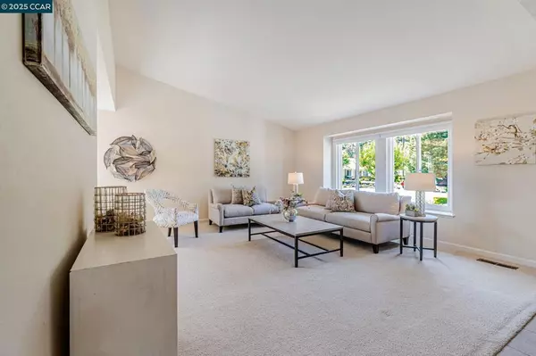 San Ramon, CA 94583,4095 Dunbarton Cir