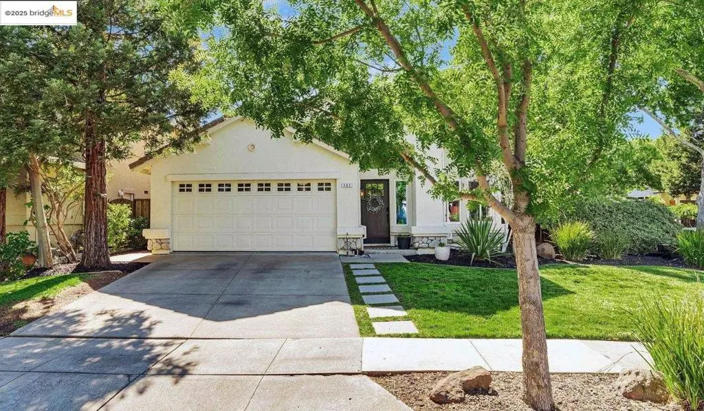 Brentwood, CA 94513,483 Apple Hill Dr