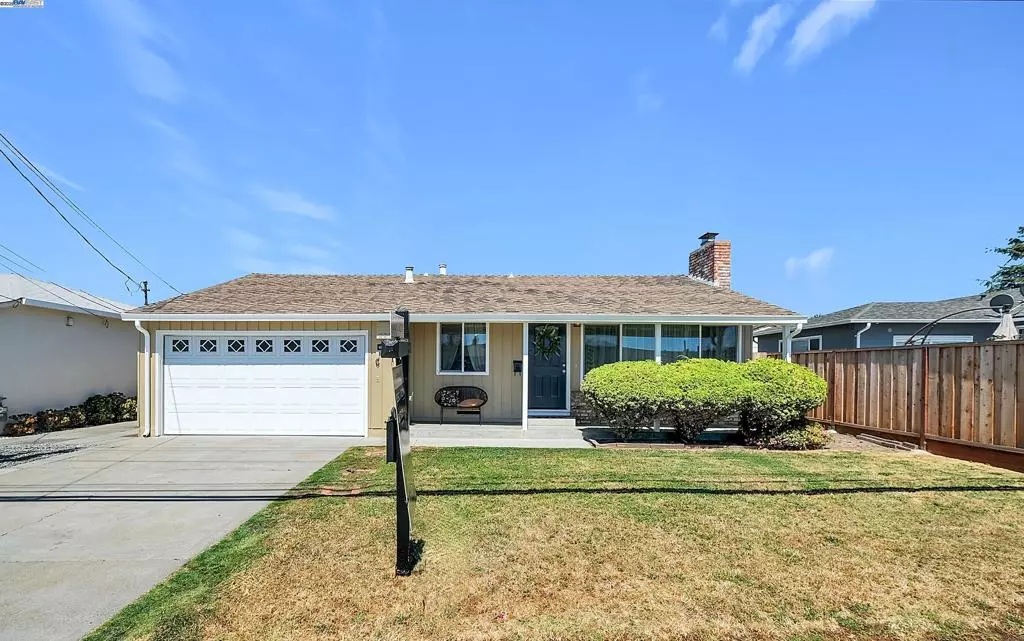 San Lorenzo, CA 94580,16048 Channel St