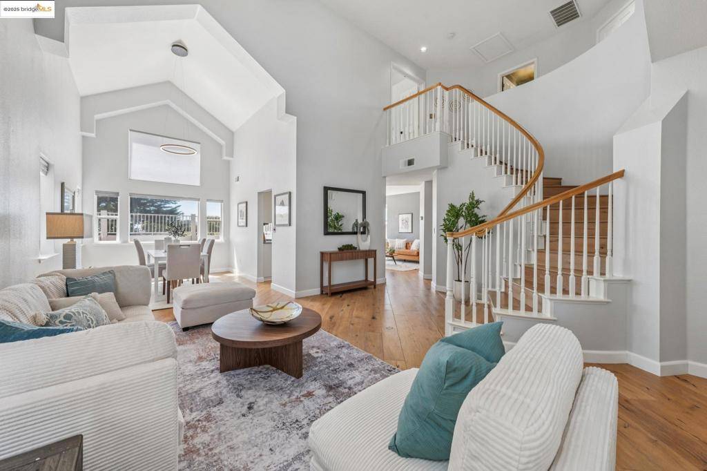Richmond, CA 94804,3 Harbor View Dr