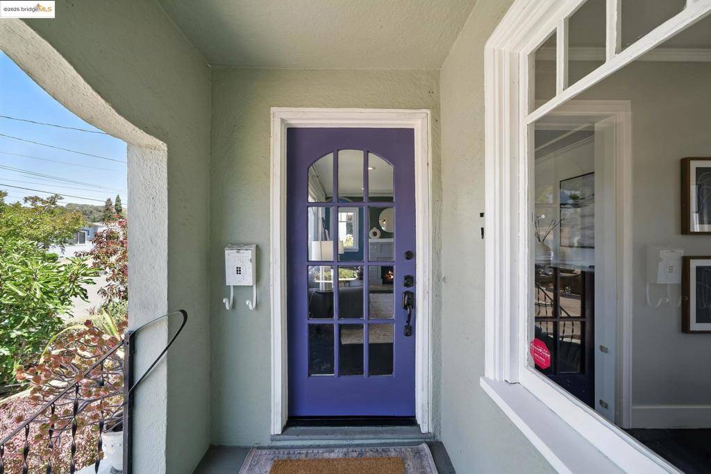 Oakland, CA 94605,2852 60Th Ave
