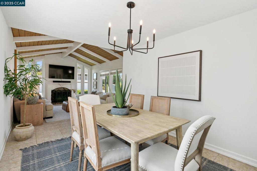 Concord, CA 94518,3522 Honeysuckle Way