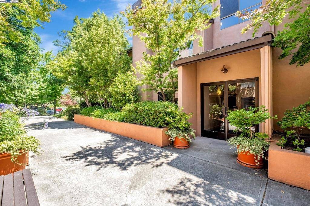 Fremont, CA 94538,39199 Guardino Drive #179
