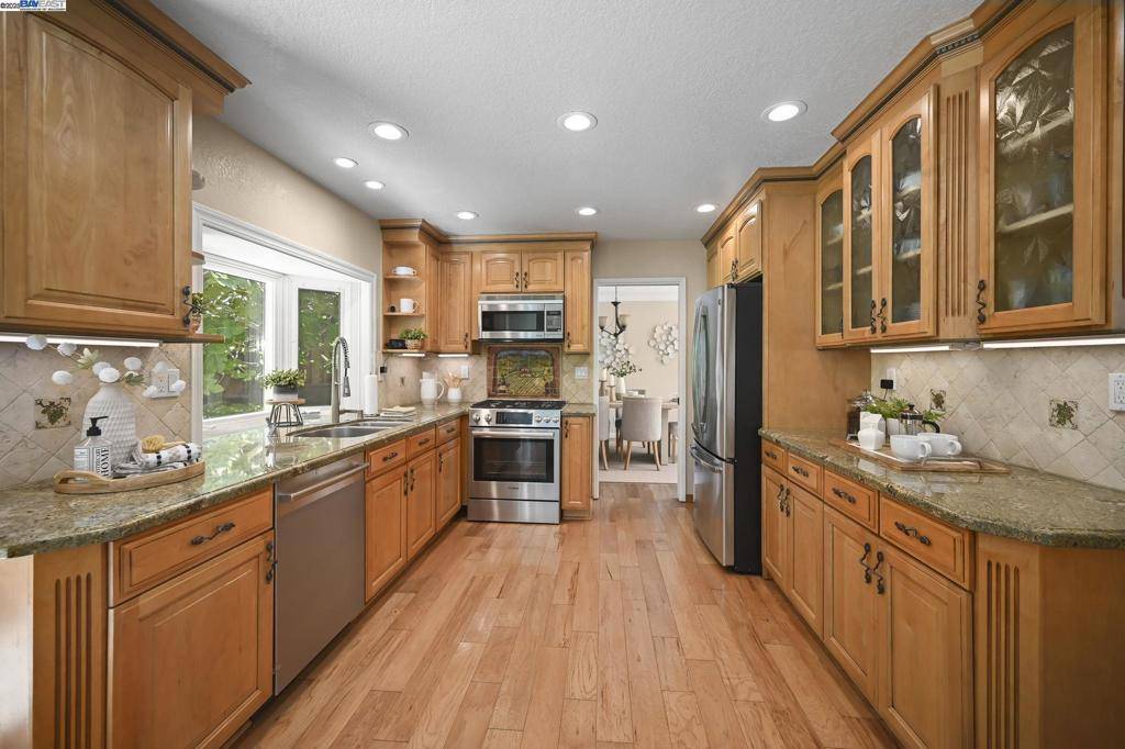 San Ramon, CA 94583,561 Santander Dr