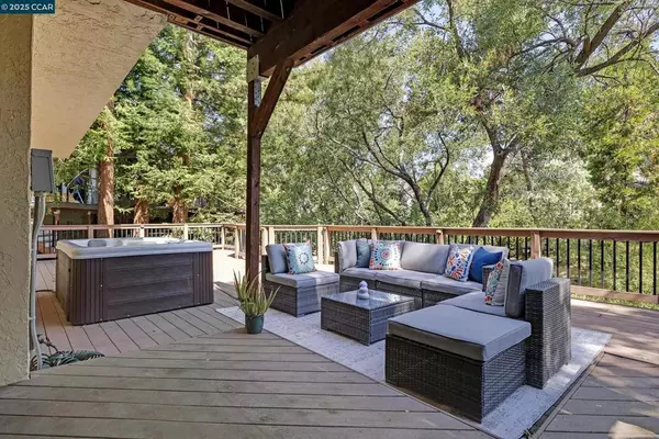 Pleasant Hill, CA 94523,14 Saint Louis Ln