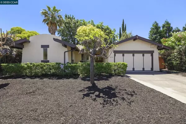 2054 Newton Way, Concord, CA 94518