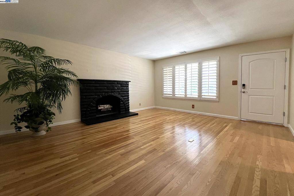 Dublin, CA 94568,6632 Spruce Ln
