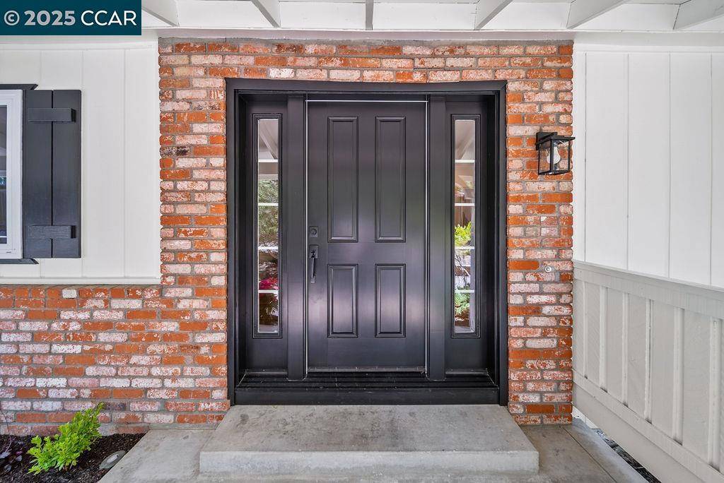 Orinda, CA 94563,53 Brookside Rd.