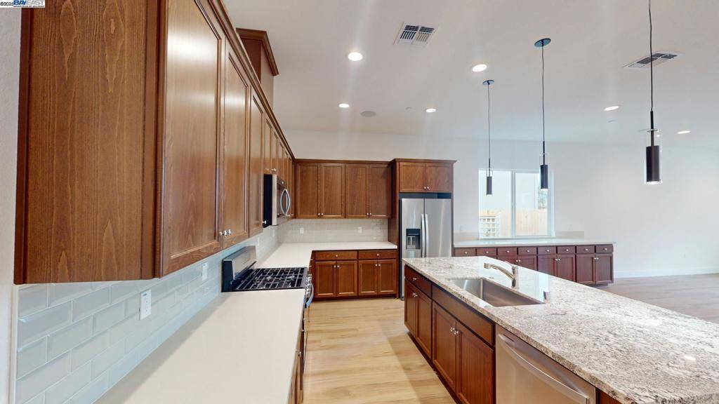 Roseville, CA 95747,2161 Gentle Rain Drive