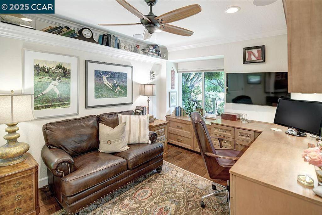 Walnut Creek, CA 94595,633 Terra California Dr #6