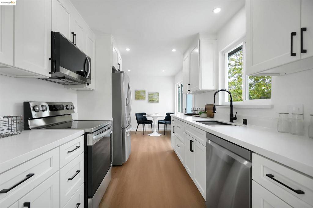 Oakland, CA 94605-5608,4847 Dunkirk Ave