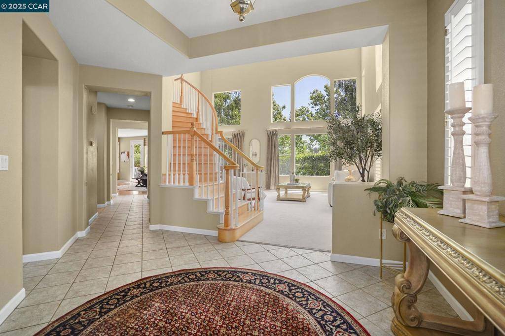 Martinez, CA 94553,117 Lees Pl