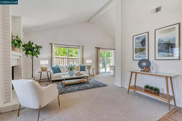 Martinez, CA 94553,2316 Lake Park Ct