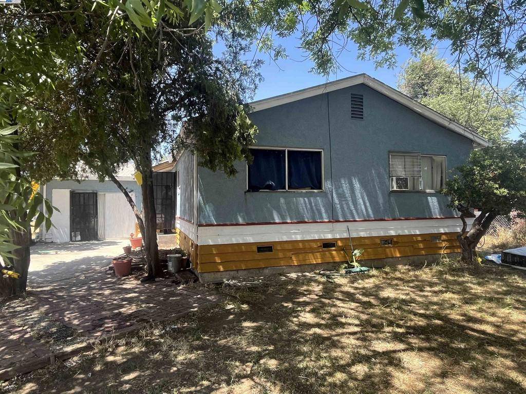 Stockton, CA 95205,2128 Pock Ln