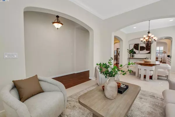 Danville, CA 94506,5434 Belarus St