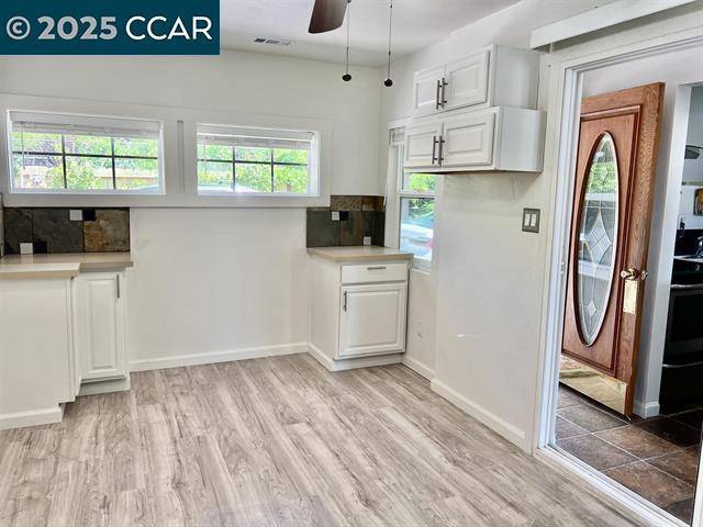 Moraga, CA 94553,35 Kent Ct.
