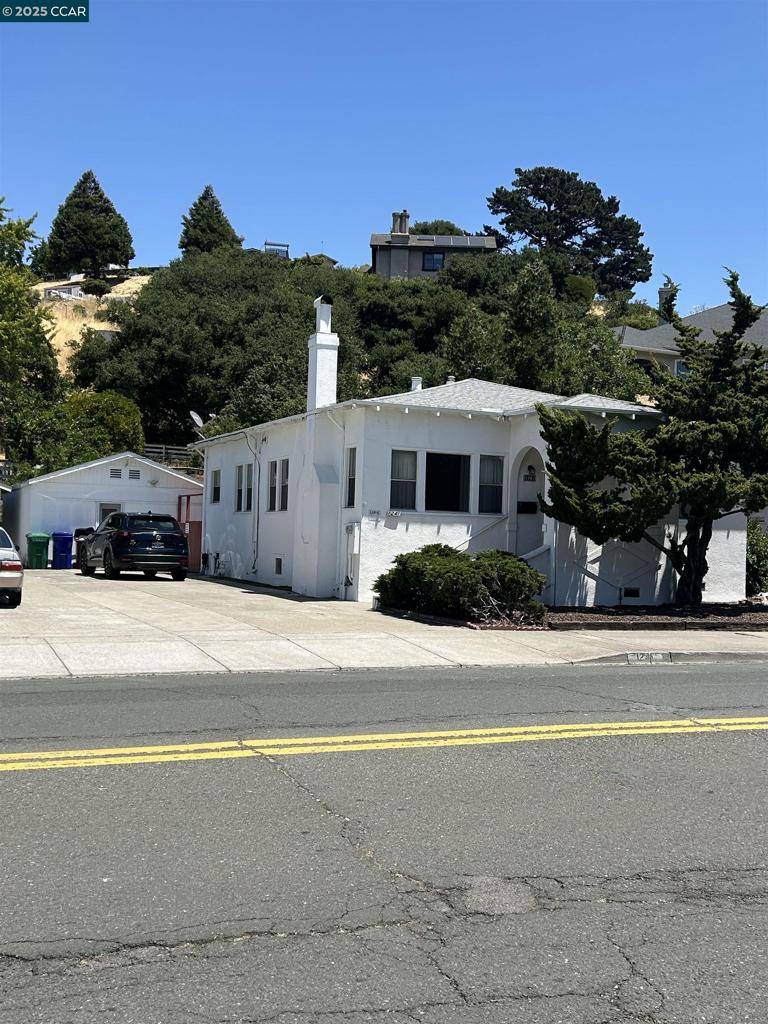 Pinole, CA 94564,1241 Pinole Valley Rd