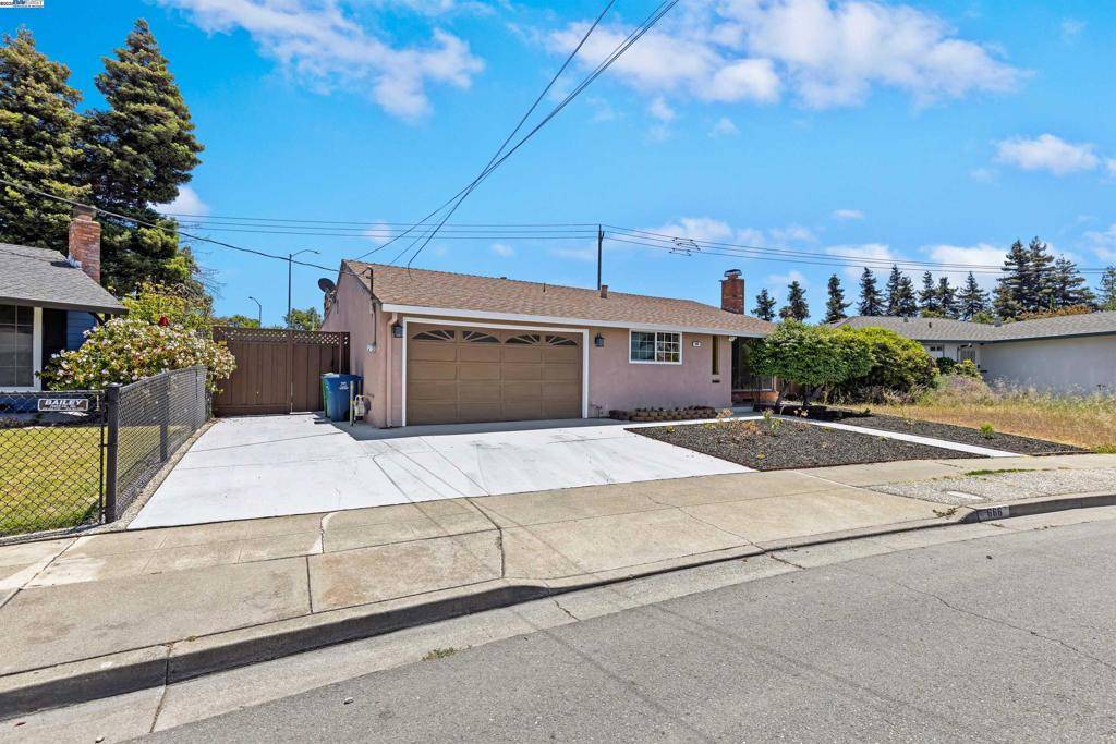 Hayward, CA 94541,666 Bluefield Ln