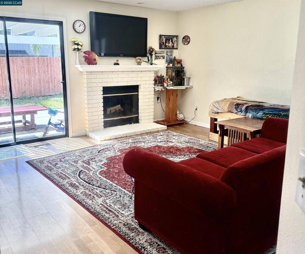 Antioch, CA 94509,425 Sandy Hill Ct