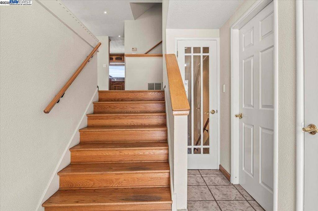Fremont, CA 94539,3116 Middlefield Ave.