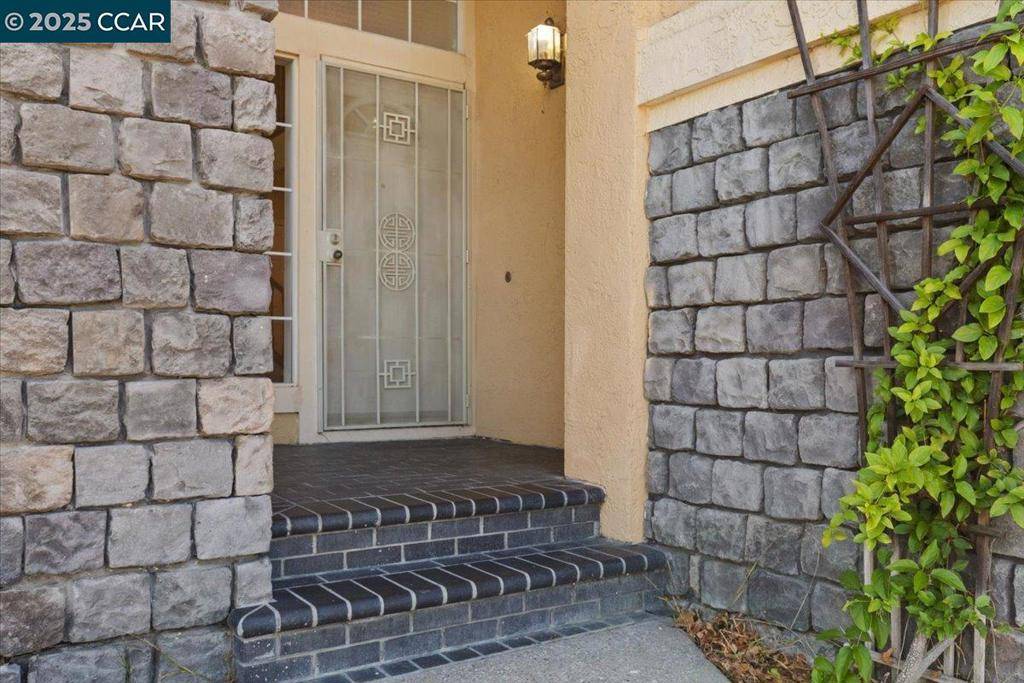 Antioch, CA 94531,4129 Spaulding st