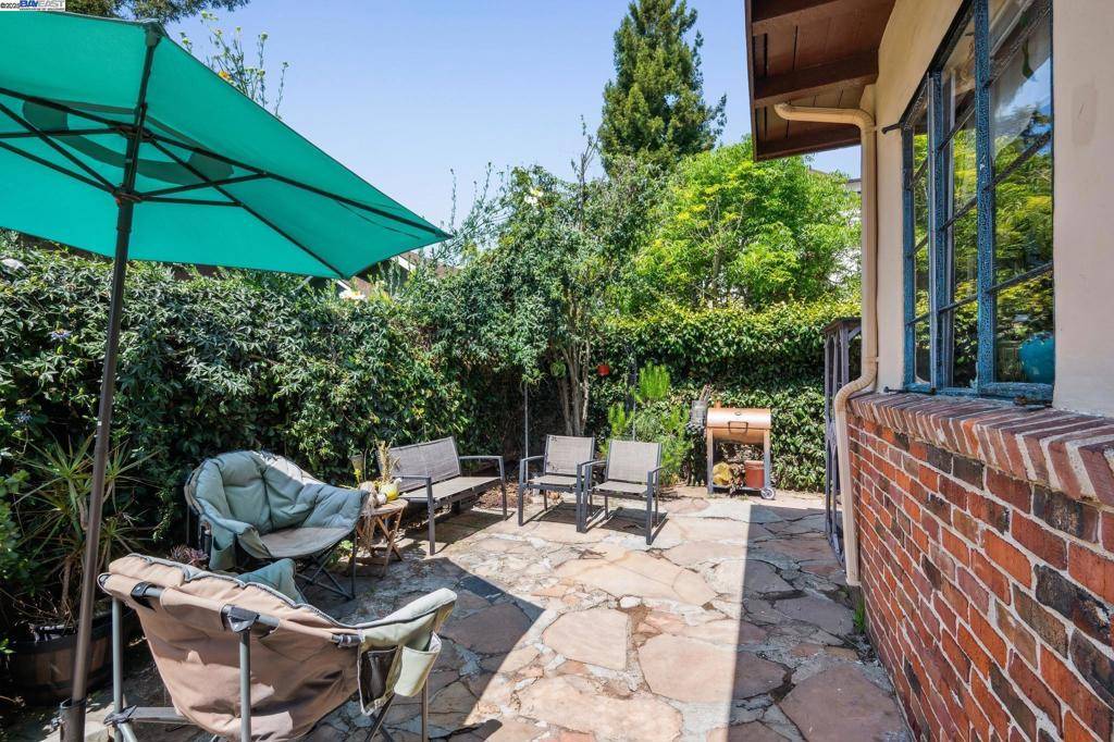 Alameda, CA 94501,1421 Chestnut St