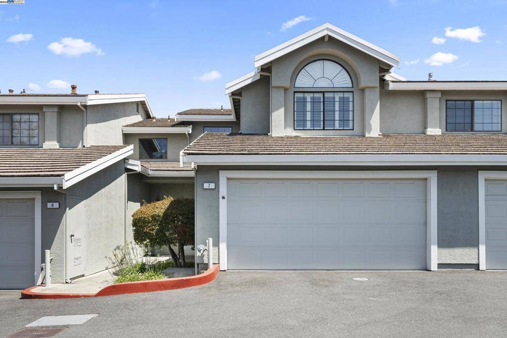 20340 Forest Ave #7, Castro Valley, CA 94546