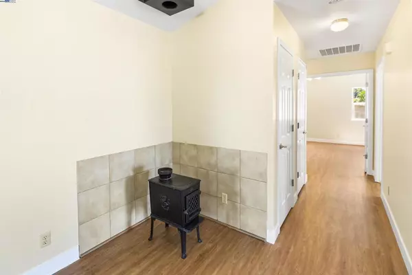 Merced, CA 95340,5974 Hillcrest Rd