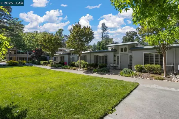 Walnut Creek, CA 94595,1501 Oakmont #7